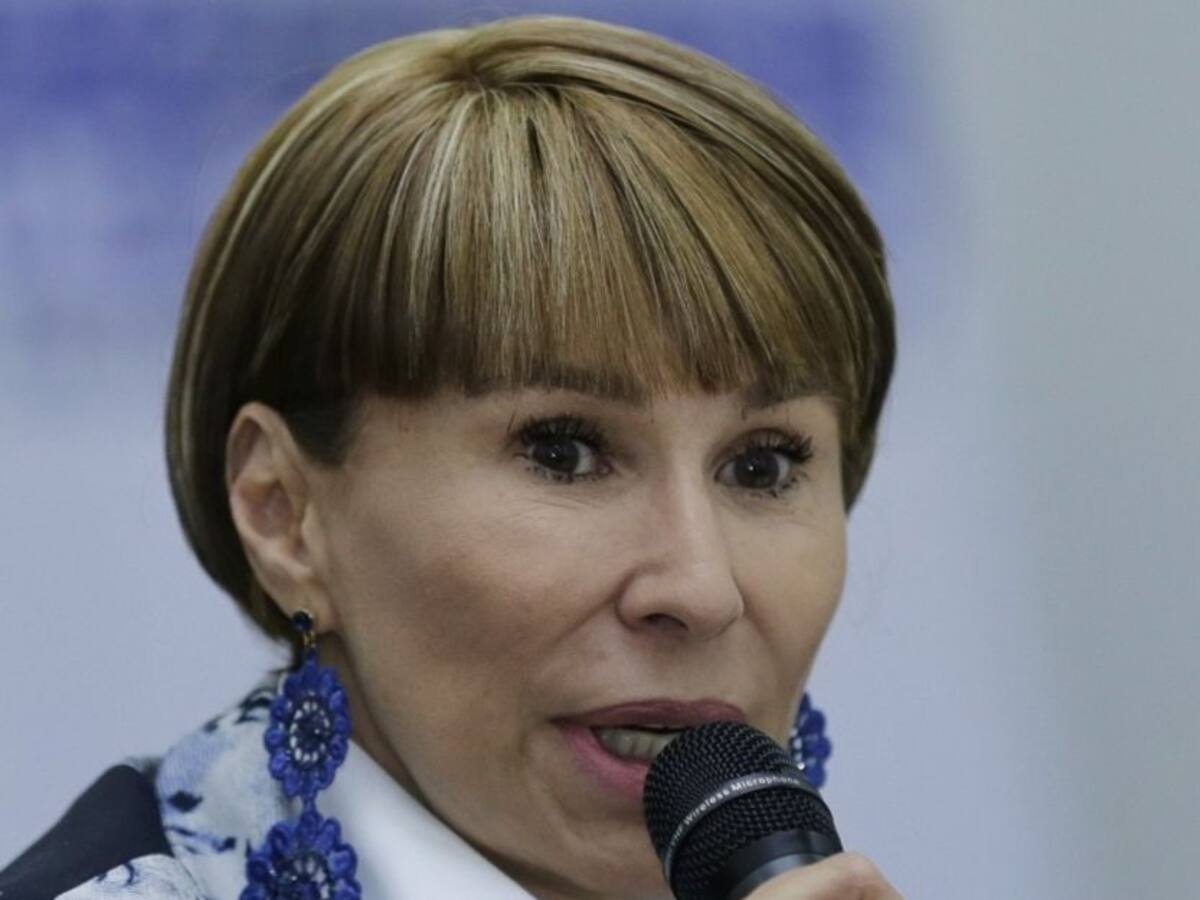 "Pasar plata por debajo de la mesa no es nuestro talante": MinInterior