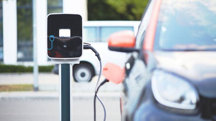 La red de estaciones de carga gratuita para vehículos eléctricos más grande del país