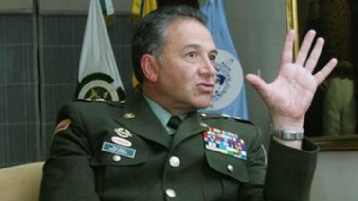 General Naranjo dice que alias 'Don Mario' le pidió perdón por las falsas acusaciones que hizo contra él