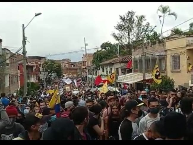 Marcha por las calles de Medellín