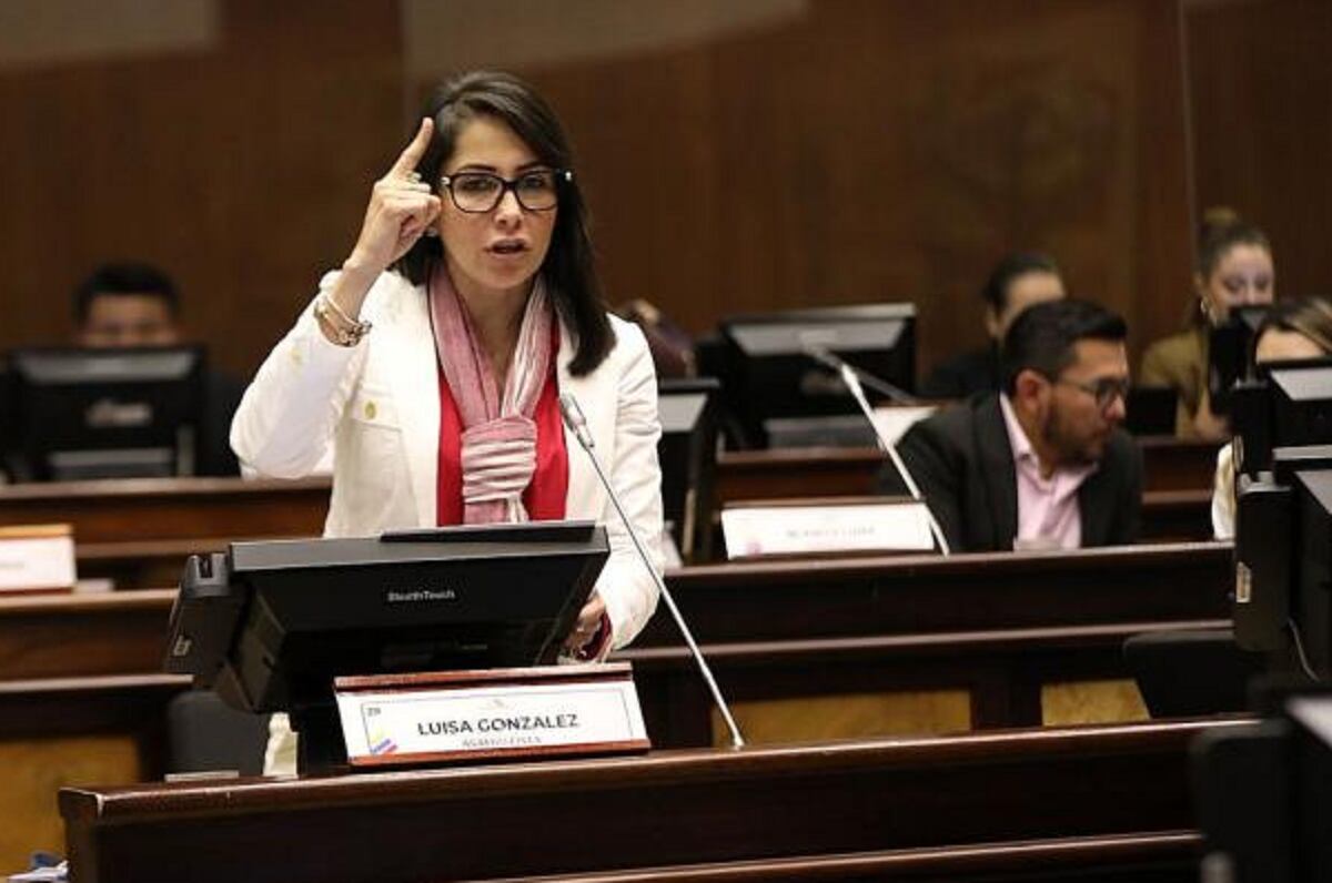 La candidata para la presidencia de Ecuador del partido Revolución Ciudadana, Luisa González. 
(Foto: @ASAMBLEAECUADOR)