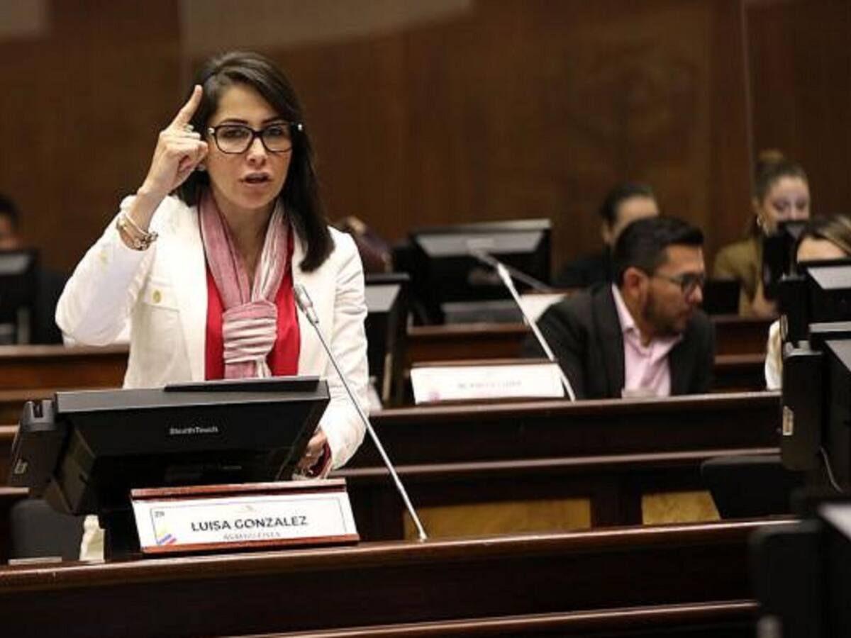 Ecuador: Luisa González será la candidata presidencial del partido de Rafael Correa