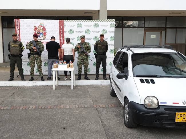 Encontraron los 12 kilogramos de pasta base de coca oculta en el tanque de la gasolina.