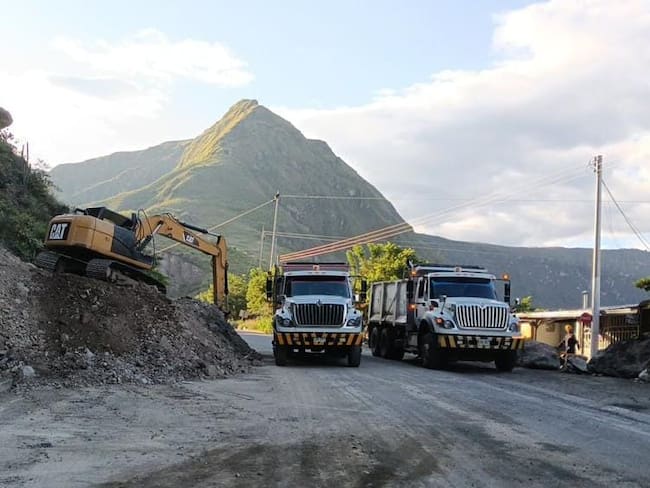 Obras en la vía Panamericana- Fotos: Invias