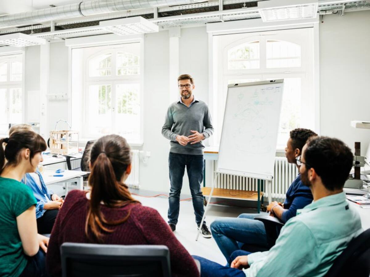 MinEducación expide orientaciones para la presencialidad universitaria