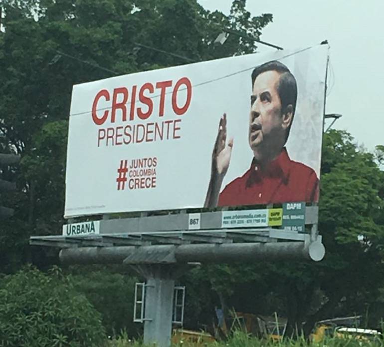 Valla ubicada en la Calle 25 con avenida segunda norte al frente de la Clínica de los Remedios. 