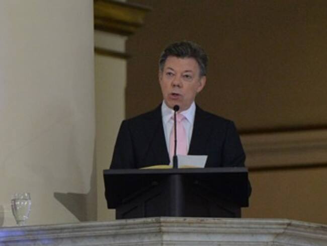 Santos agradece respaldo de oposición a decisión del Gobierno por fallo de La Haya