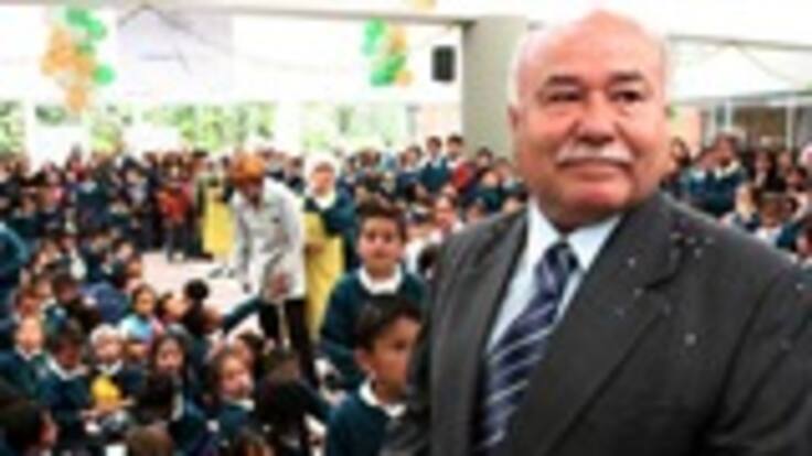 Abel Rodríguez, secretario de educación: comienzan los nuevos horarios en colegios de Bogotá, para prevenir el virus AH1N1