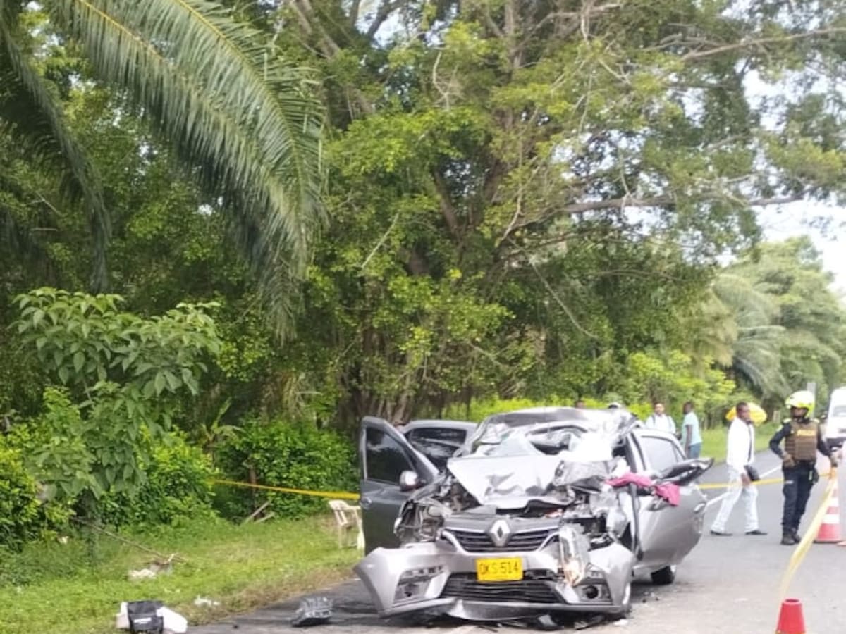 Un muerto y dos heridos deja choque por alcance en la vía San Onofre – Cartagena