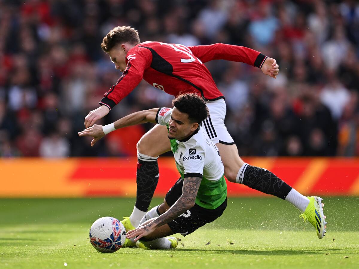 Luis Díaz y Liverpool, eliminados de la FA Cup, tras un partidazo en Old Trafford