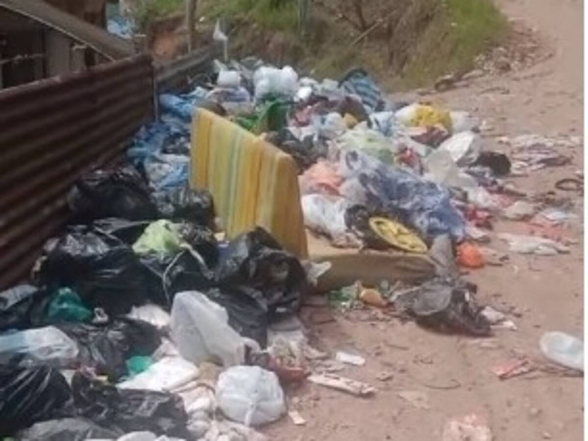 10 días sin recolección de basuras llevan en Guatiguará