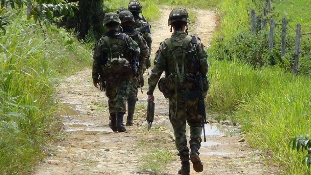 Emboscada al Ejército en Jamundí: un soldado herido y dos afectados por explosión de campo minado