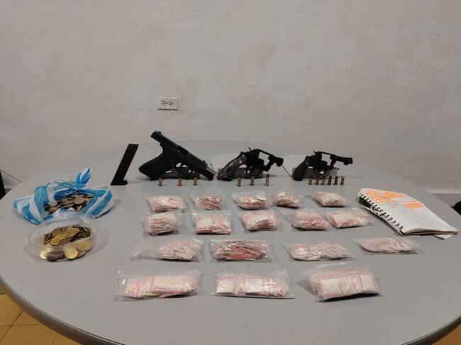 Capturado menor de edad portando armas y droga en Cúcuta. / Foto: Cortesía.