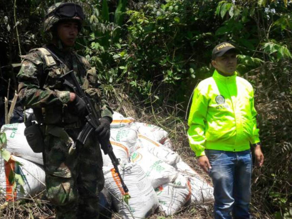 Hallan explosivos presuntamente del Eln en Nariño