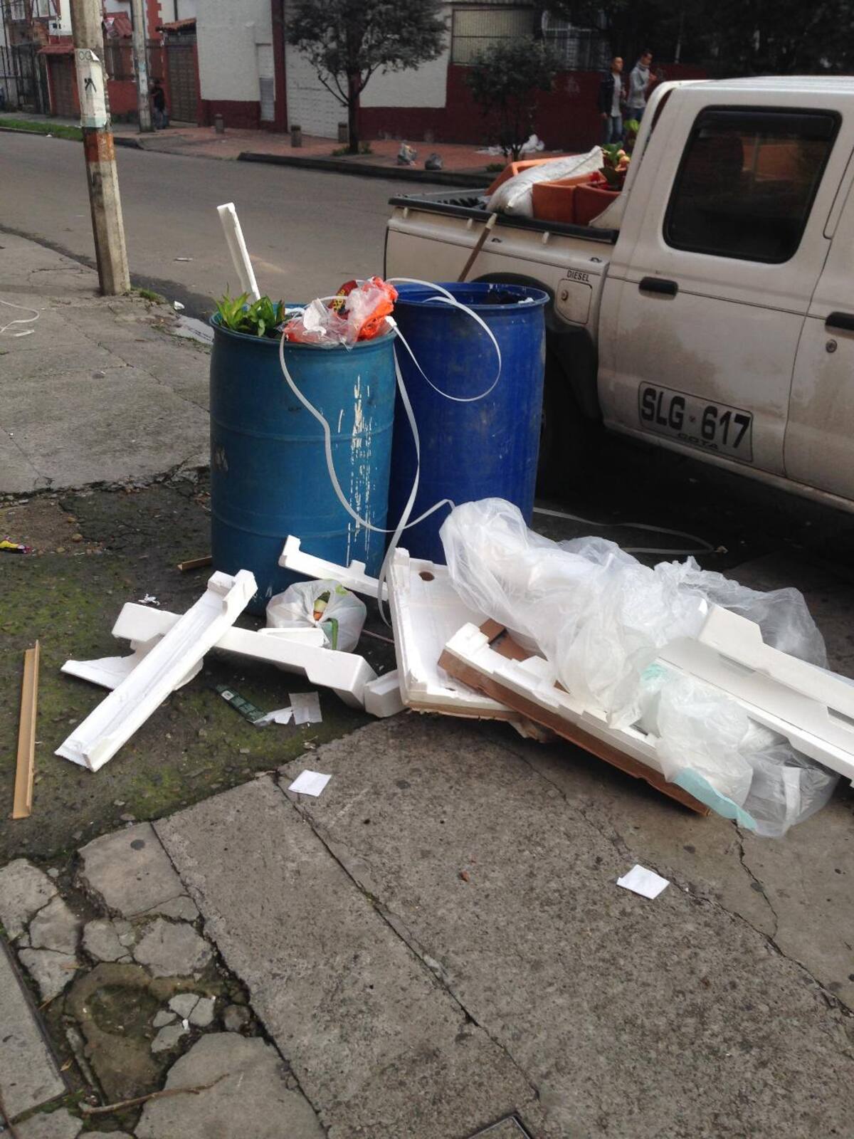 El gerente de Aguas de Bogotá dijo que antes del mediodía se restablecería el normal servicio de recolección. Foto: Caracol Radio