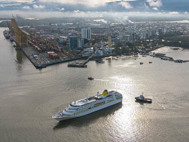 MS Hamburg, de la compañía de barcos alemana Plantours Cruises. Foto: El Murcy.