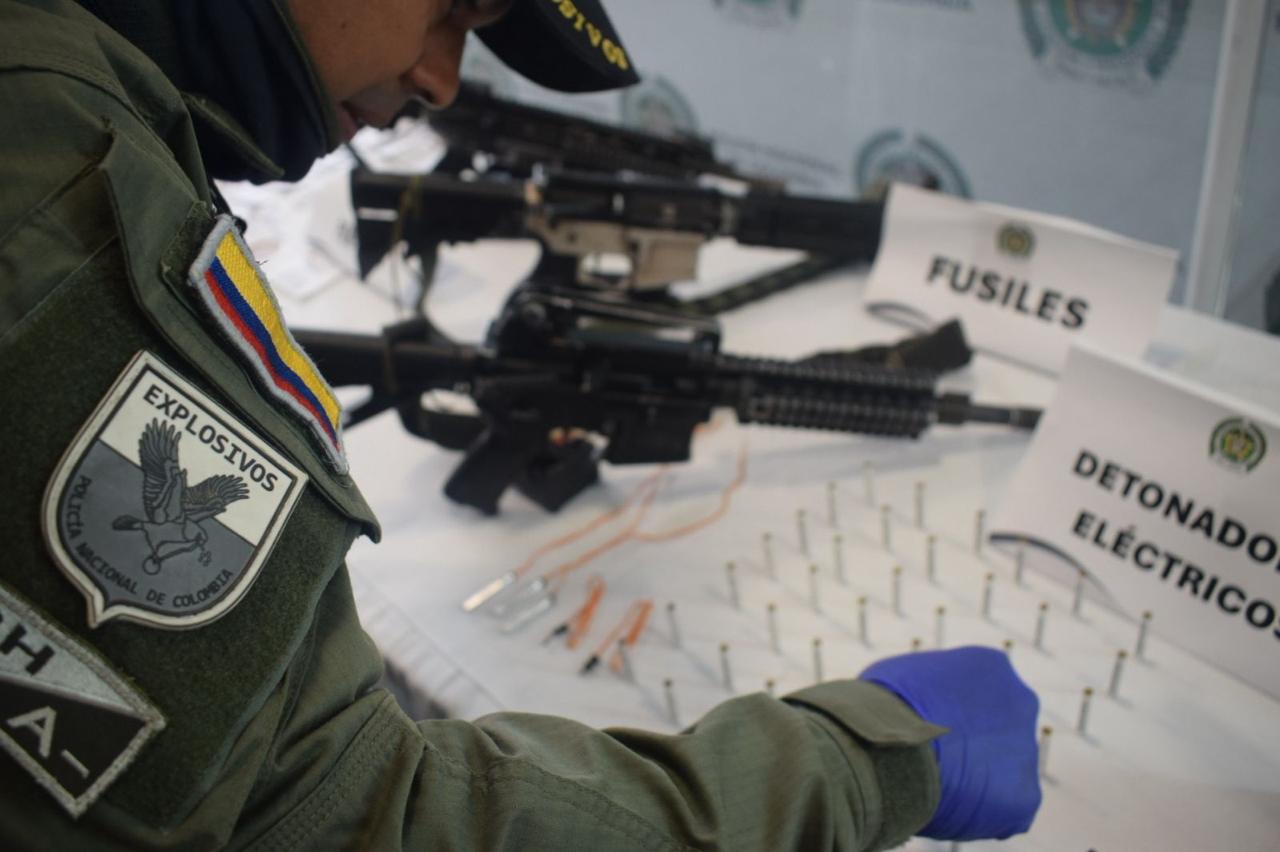 Los elementos fueron encontrados por miembros de la Policía en zona rural del municipio de algeciras