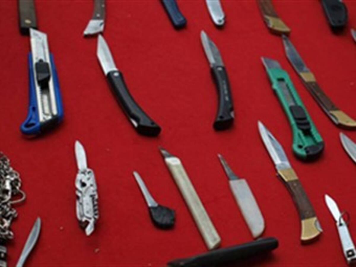 Alcaldía de Bogotá busca penalizar el porte de armas blancas