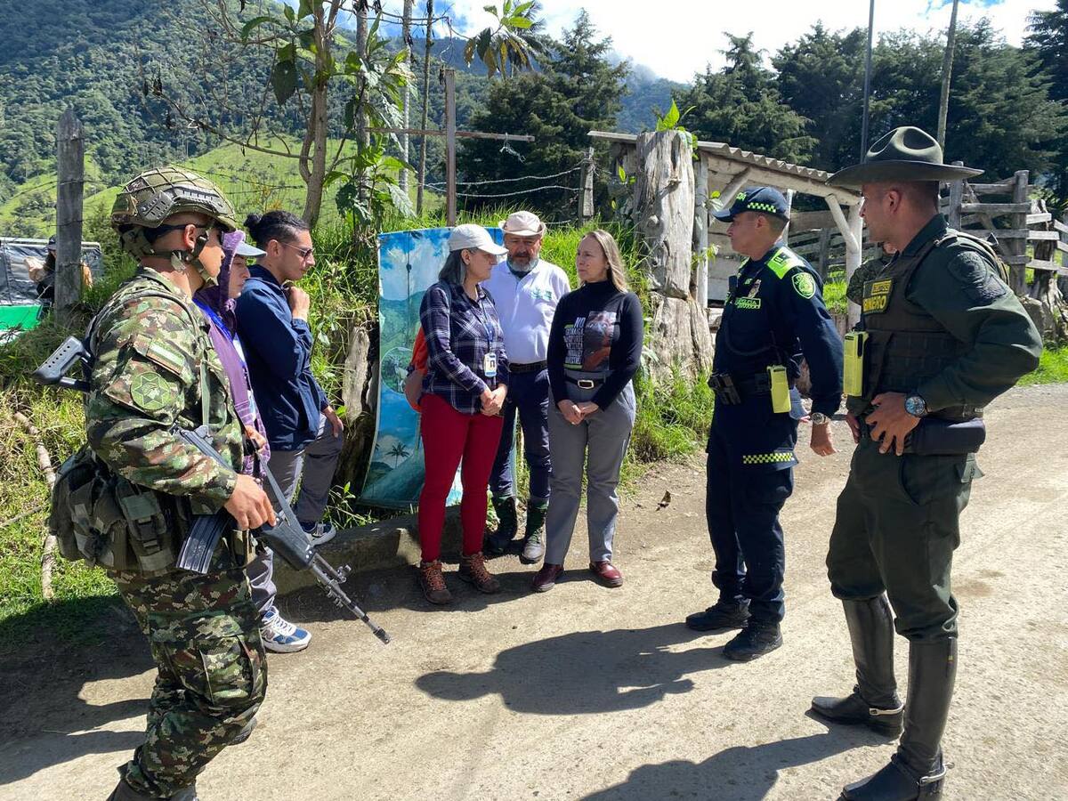 En el Quindío adelantan acciones para la protección de los recursos naturales en Semana Santa