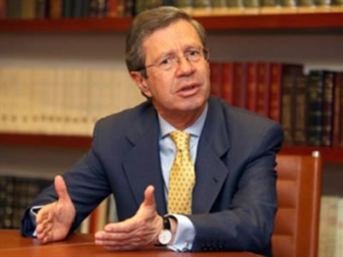 Sometimiento de ‘Los Comba’, tema principal de la reunión entre Colombia y EEUU