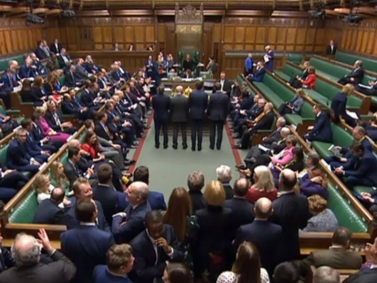 Diputados británicos dan histórica aprobación al Brexit