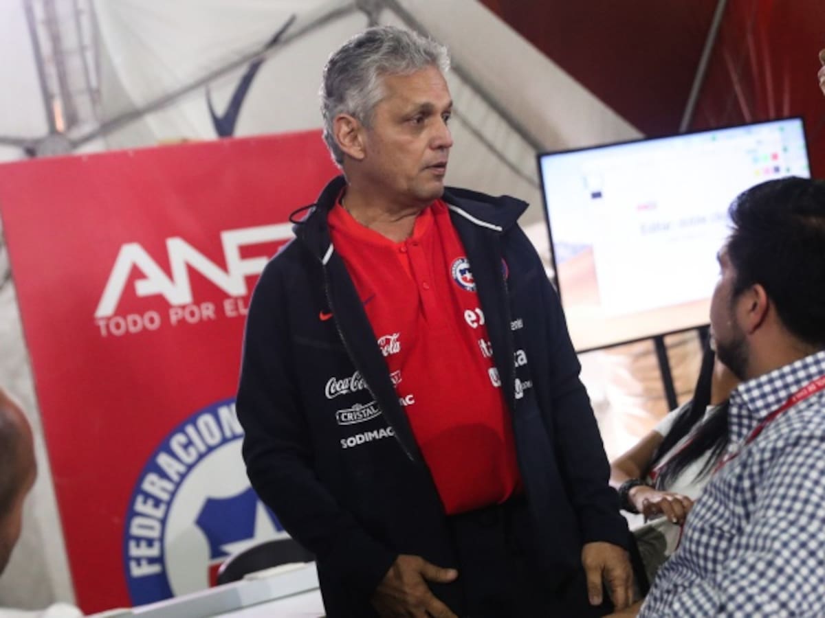 Tensionante momento entre Reinaldo Rueda y periodistas chilenos