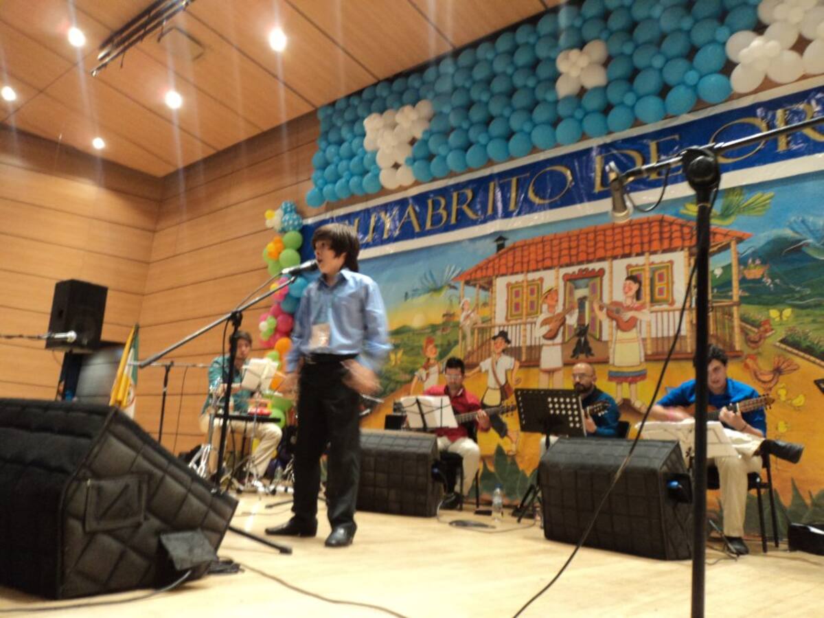 Adrián David Ángel, finalista modalidad vocal A