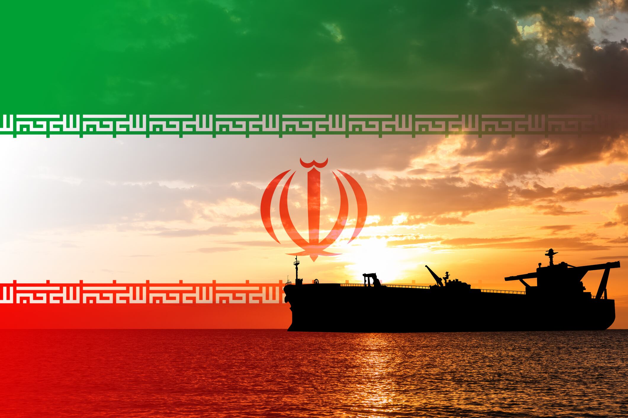 Bandera de Irán y barco. Foto: Getty Images