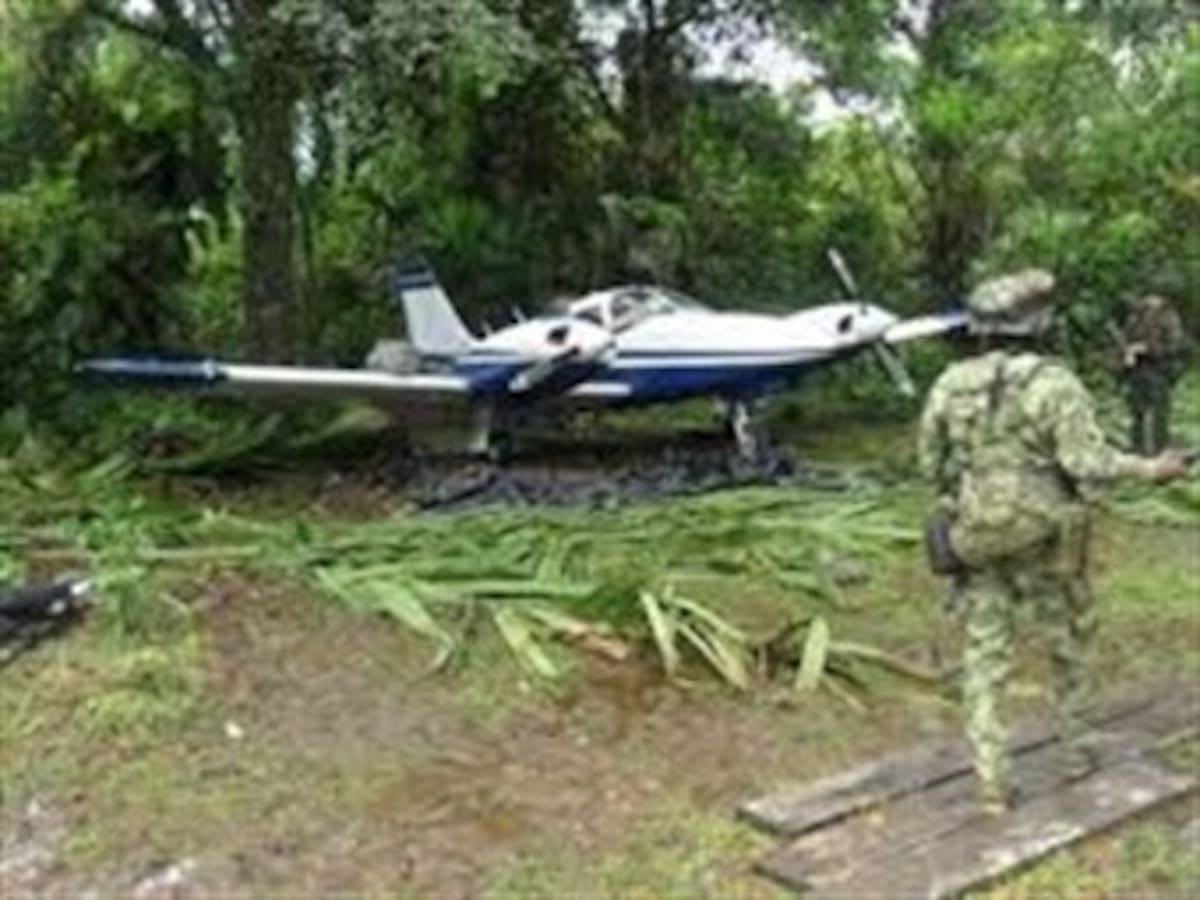 Inmovilizan avioneta en el Pacífico chocoano