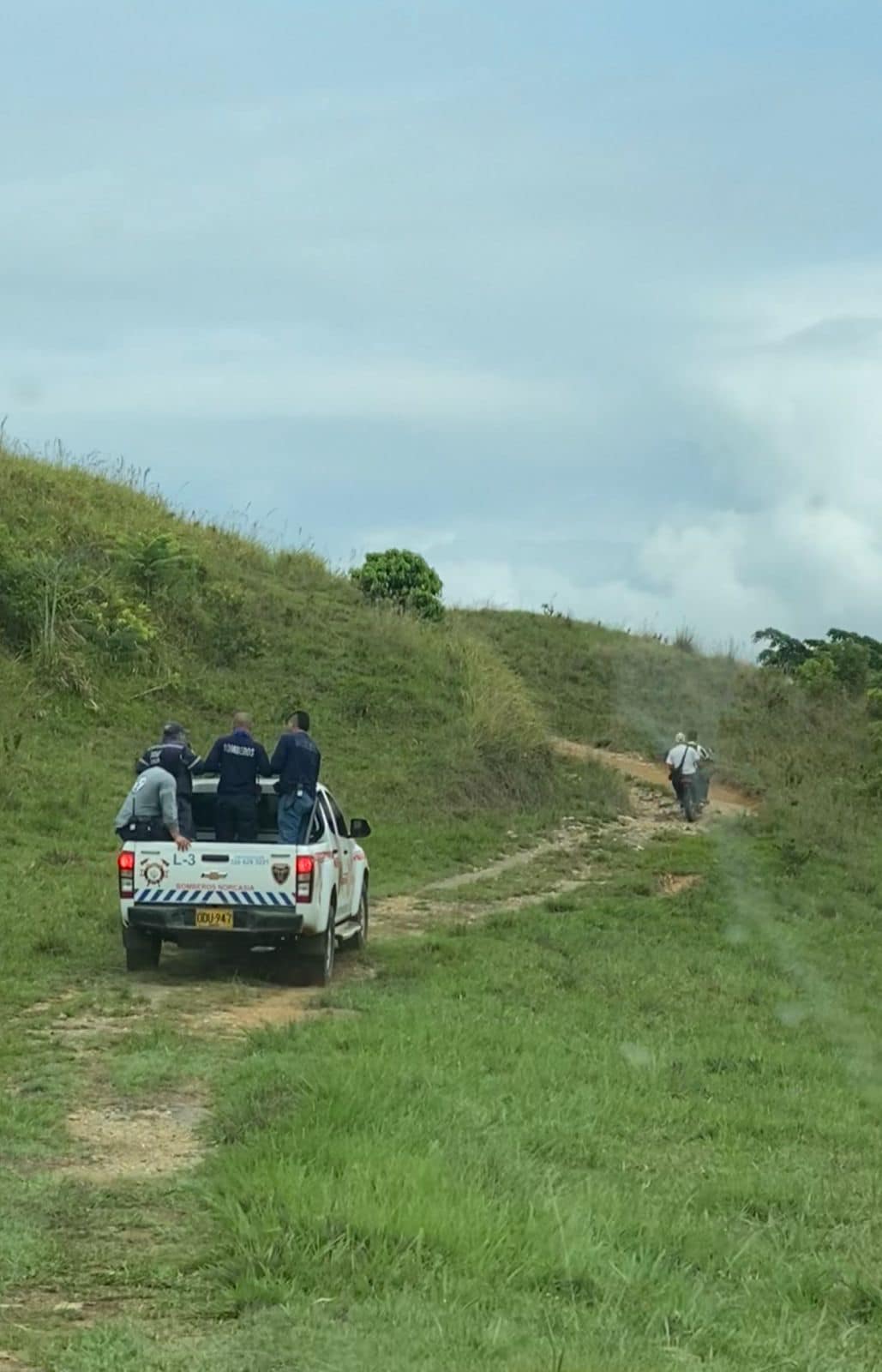Cuerpo de Bomberos Voluntarios de Norcasia (Caldas) en el plan de búsqueda. Foto: Alcaldía de Norcasia.