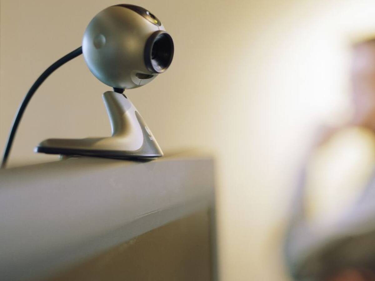 “Este trabajo de modelo webcam es difícil, pero yo lo hago por mi familia”