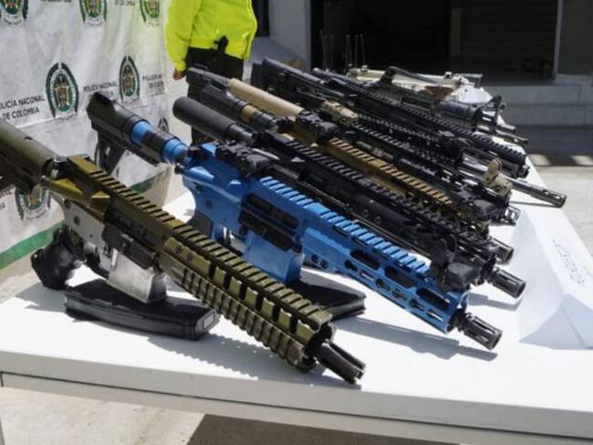 Policía Nacional confisca poderoso arsenal de guerra de 'Los Pachenca'