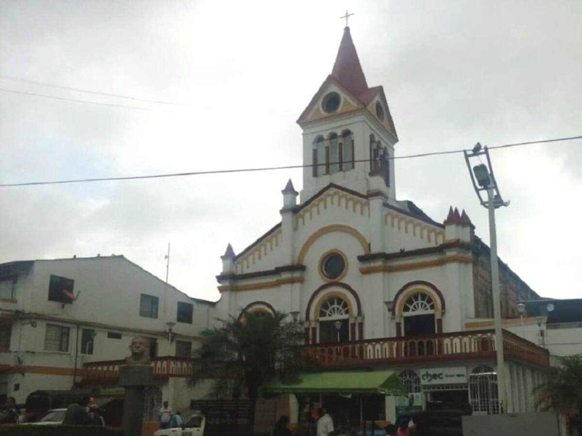 Tres personas resultaron heridas en un choque vehicular en el oriente de Caldas