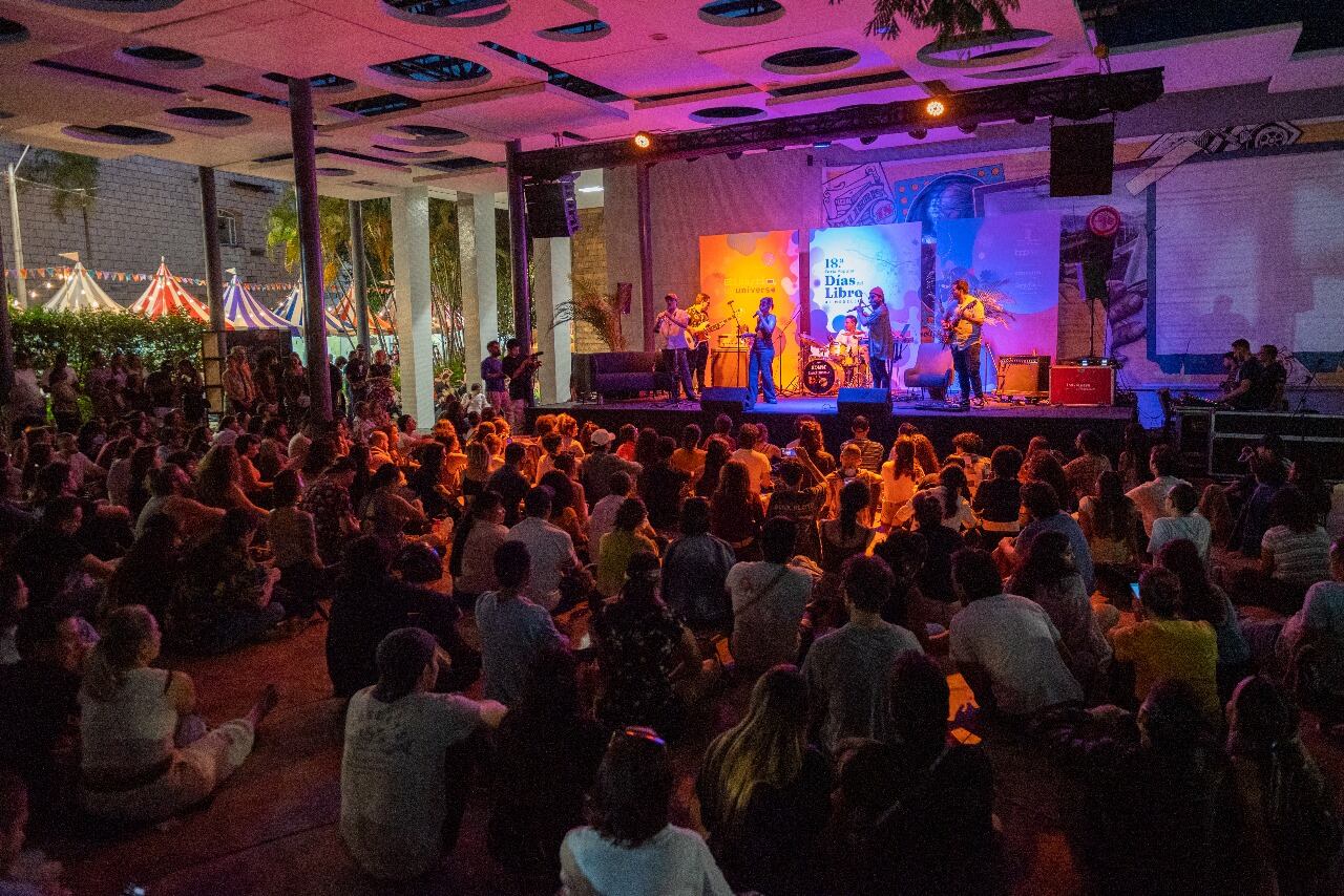 Feria Popular Días del Libro en Medellín. Foto: Cortesía.