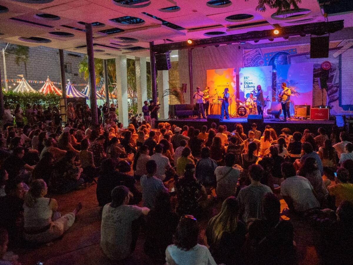 Se vendieron más de 300 millones de pesos en la Feria Popular Días del Libro en Medellín