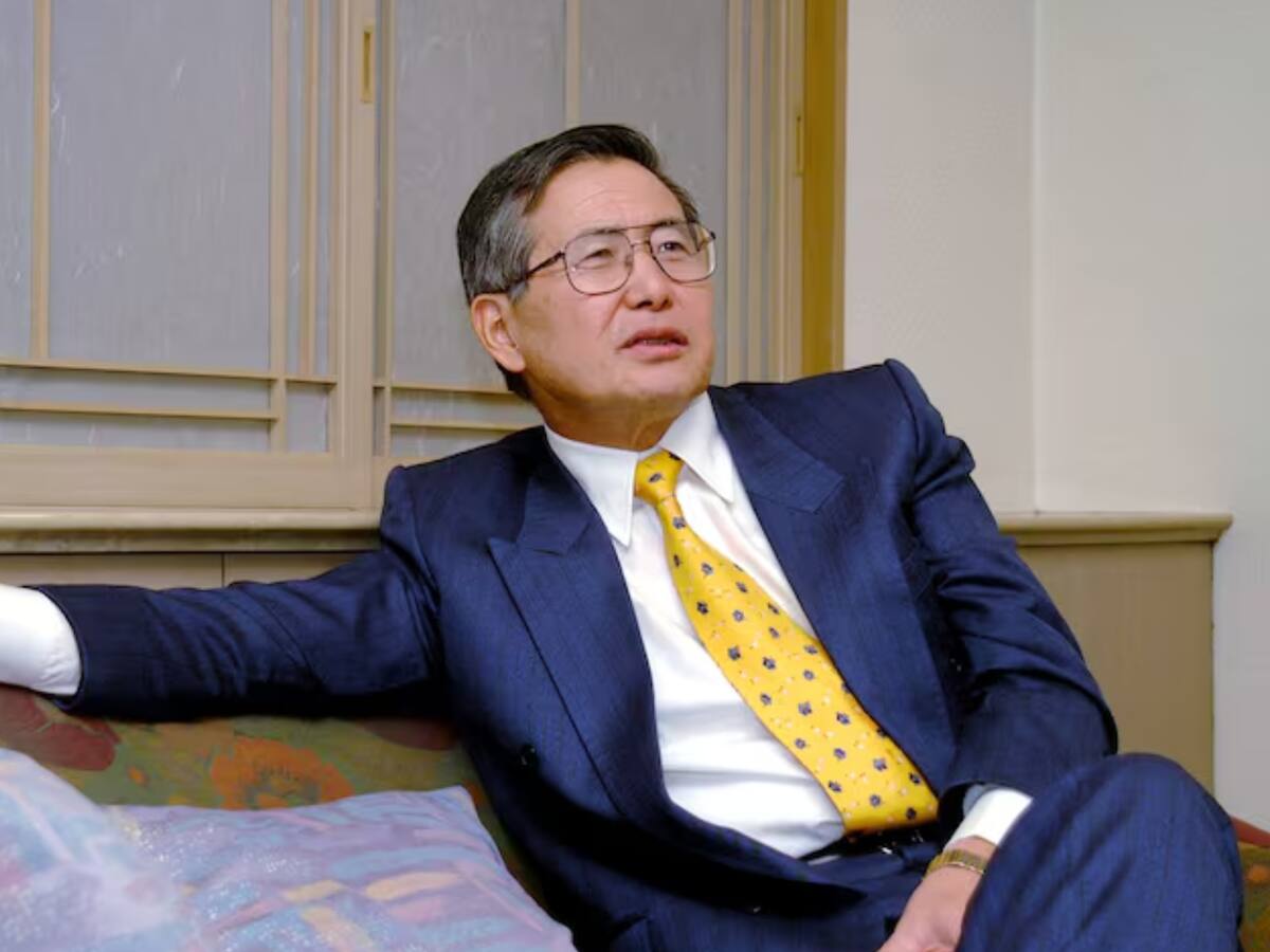 Alberto Fujimori reconstruyó al Perú, pero fue un dictador: exministro Juan Sheput