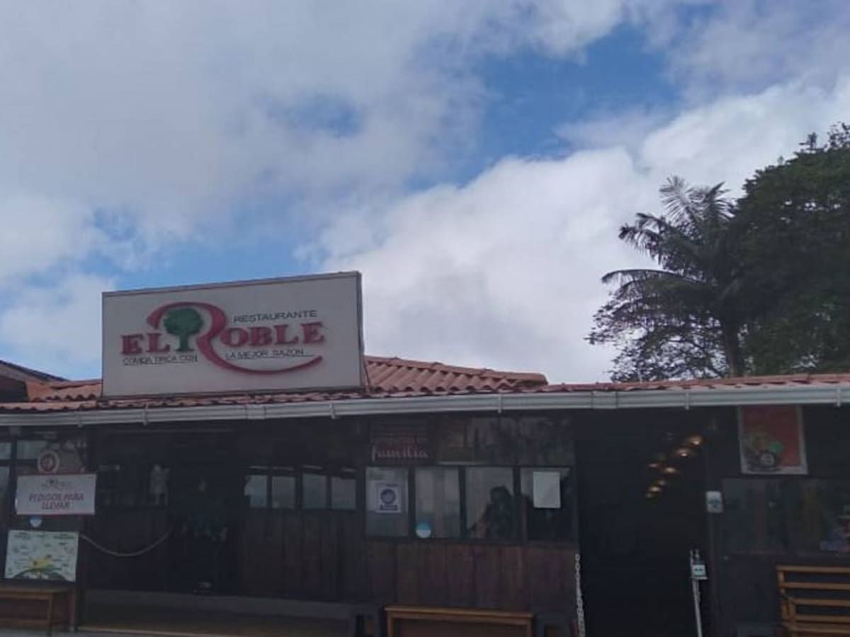 43 años de fundación cumple el tradicional restaurante El Roble del Quindío