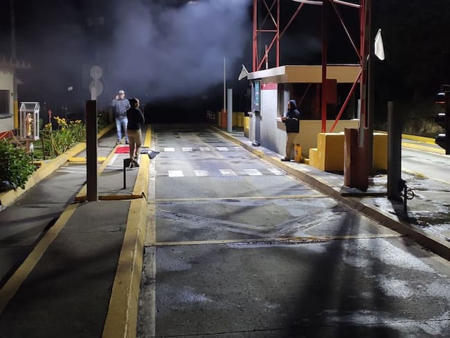 Peaje de Llanos de Cuivá, incinerado.