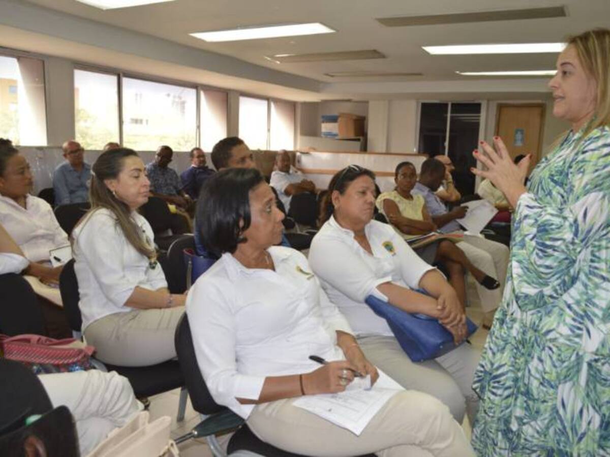 Secretaria de Educación se reunió con rectores de colegios públicos