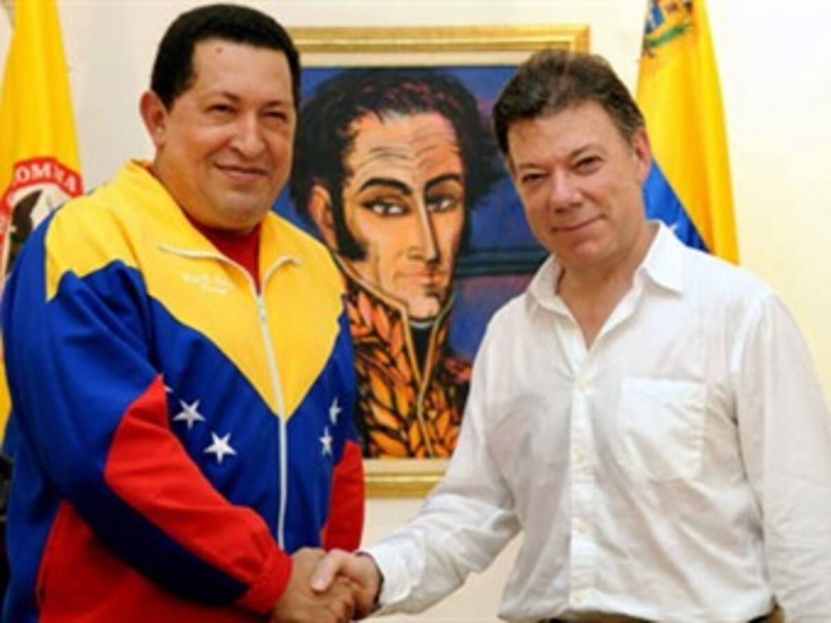 Chávez reveló detalles de encuentro en el que Santos le pidió ayuda en proceso de paz