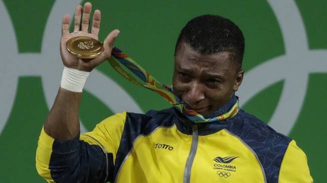 Zaragoza su tierra natal celebra el triunfo de Óscar Figueroa.