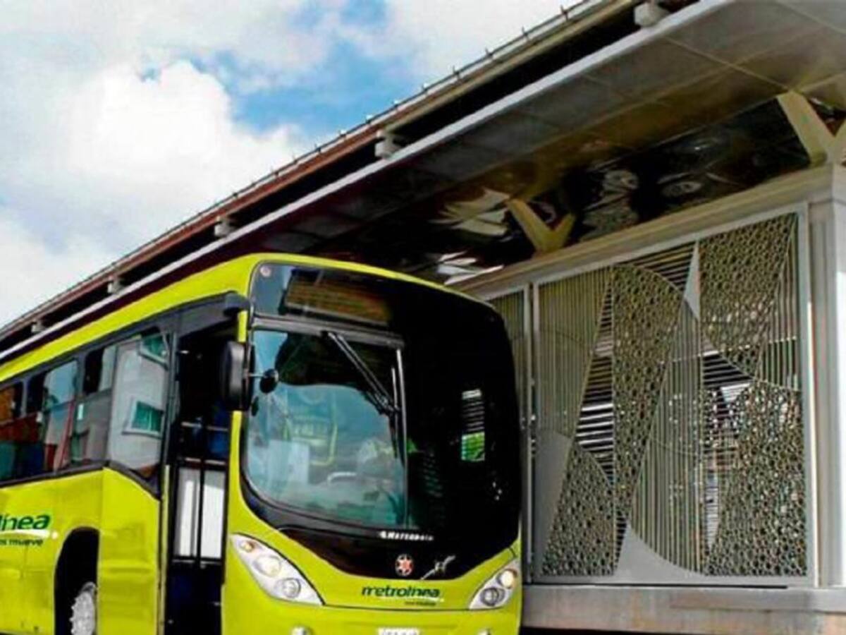 Metrolínea suspende su operación