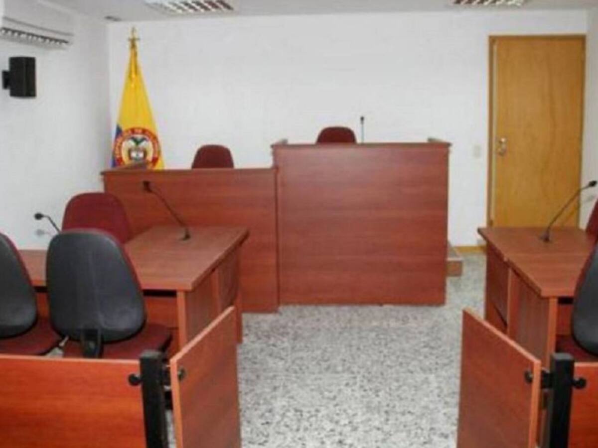 Un hombre es señalado de estafar a 18 personas por más de $1.000 millones