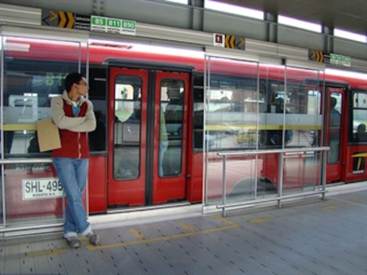 Distrito pedirá que recursos de Transmilenio hacia El Dorado se inviertan en la Caracas
