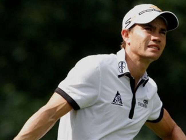 Camilo Villegas es co-líder del Abierto de Golf Heritage