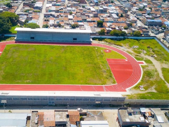 Pradera tiene pista de atletismo y parque amigable con el medio ambiente