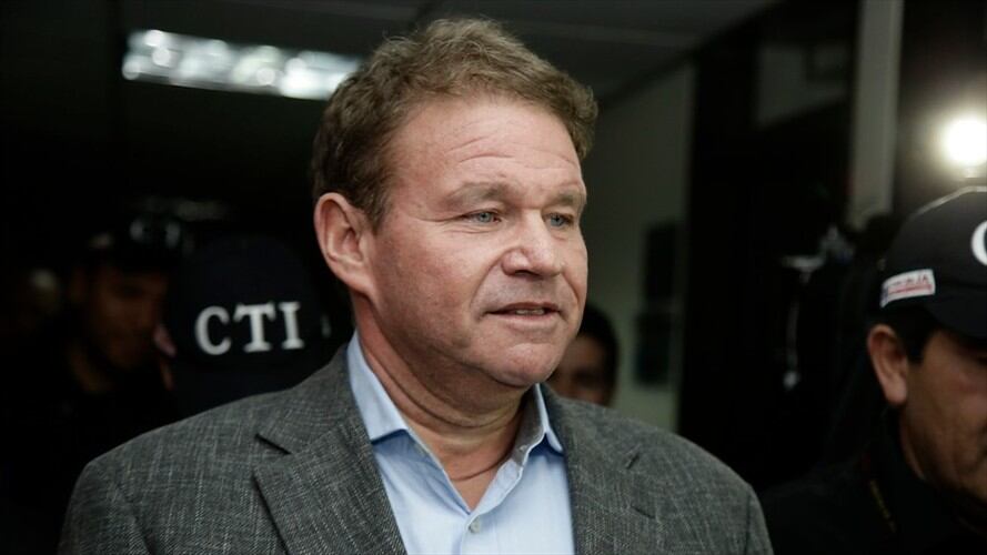 Otto Bula pide aplazar su diligencia ante la Comisión de Acusaciones. Foto: Colprensa