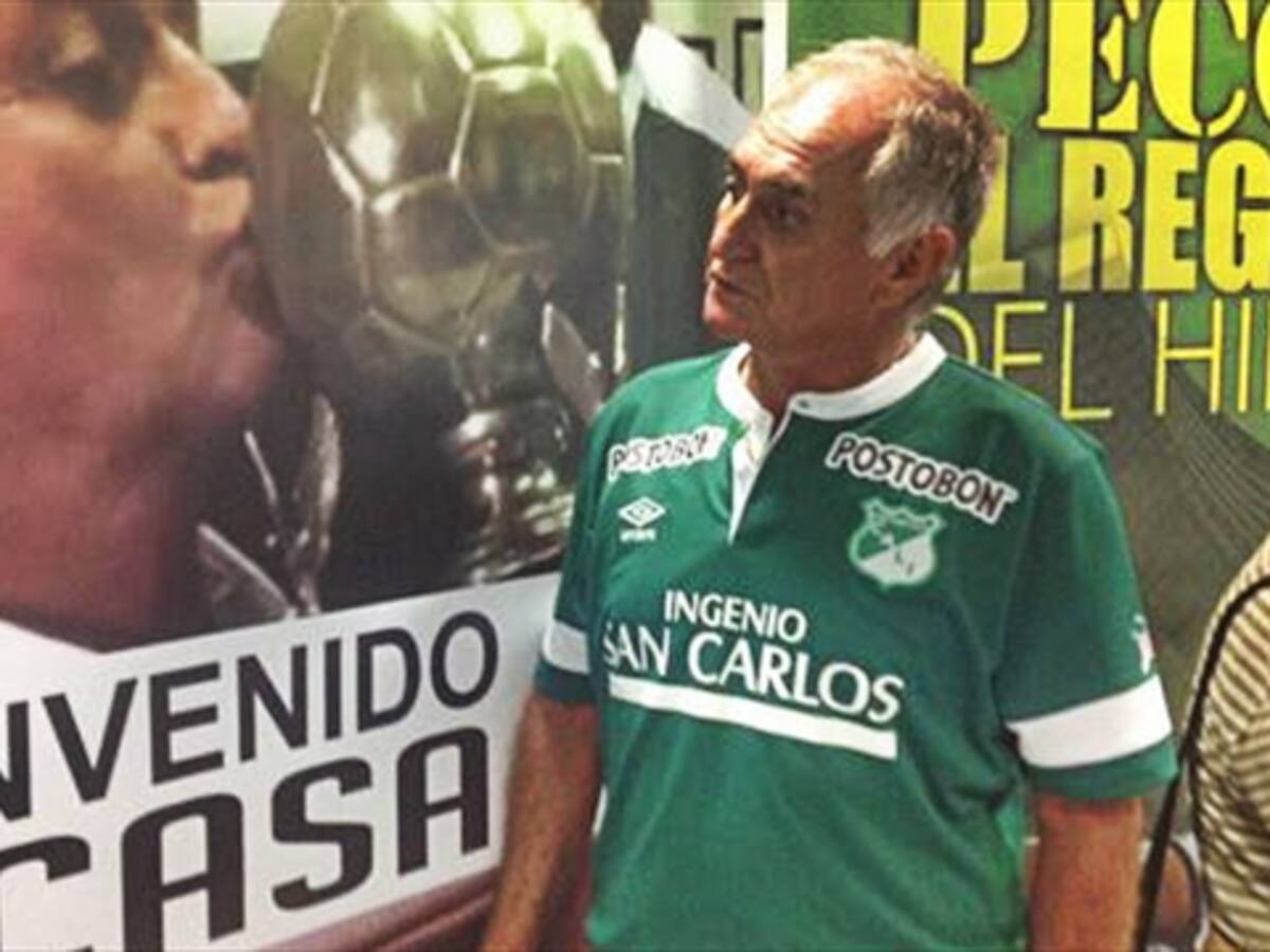 Es un orgullo volver a esta gran institución: Fernando 'Pecoso' Castro