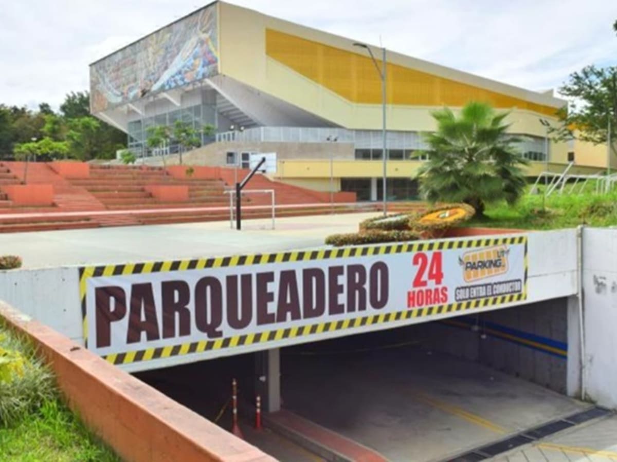Sistema para cobro de parqueaderos de la Unidad de la 42 le costará al IMDRI más de $200 millones