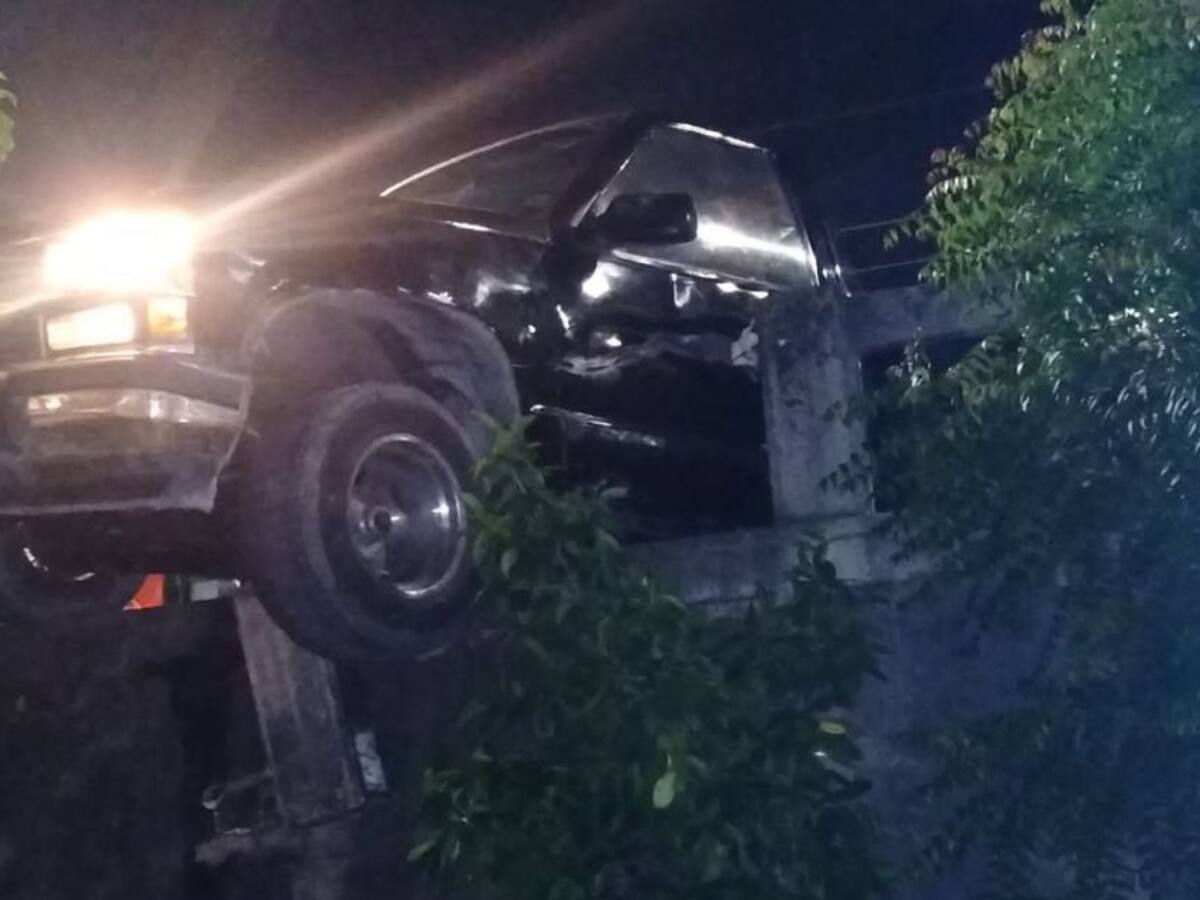 Tres heridos dejó accidente entre camioneta y un transcaribe en Cartagena